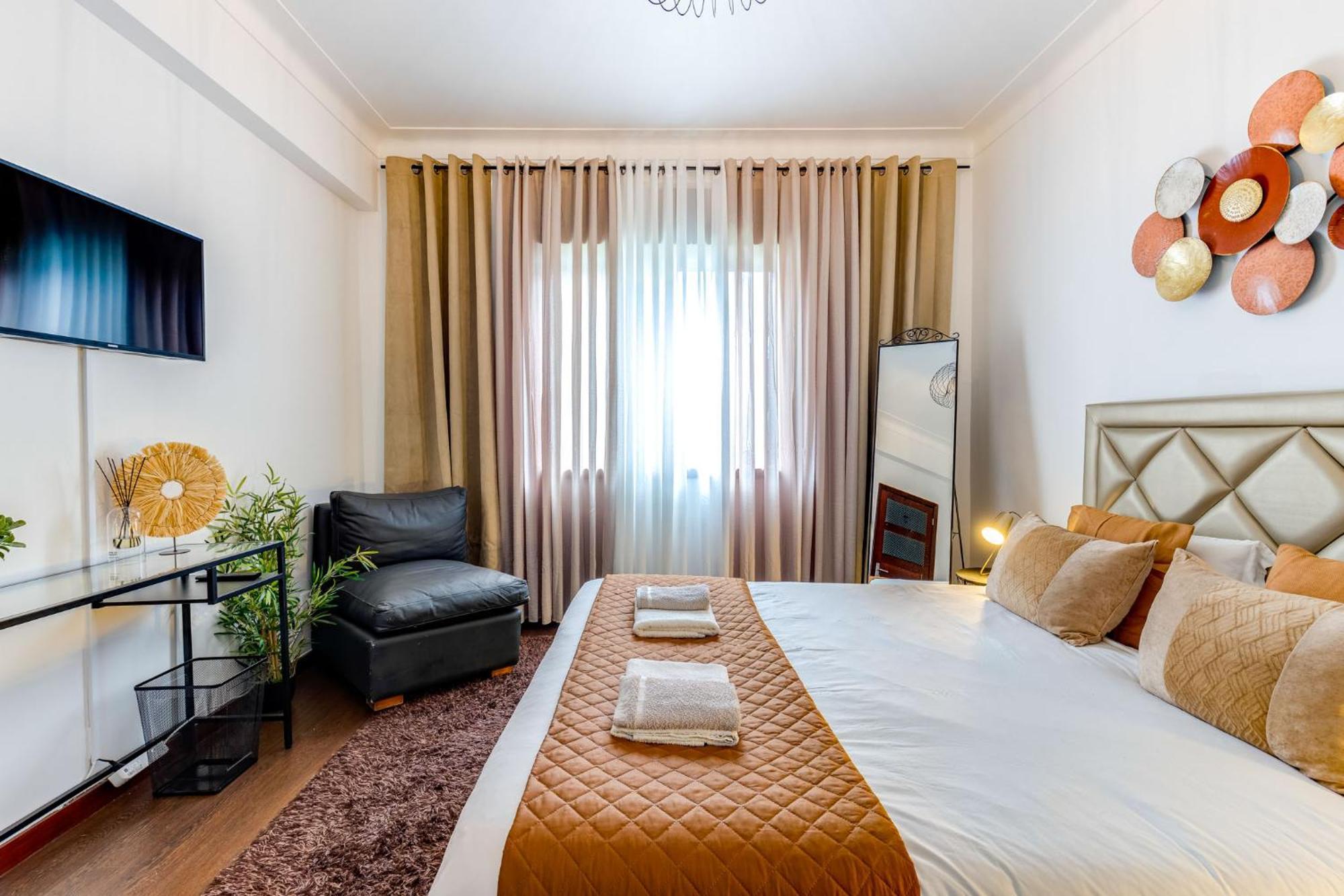 Cozy Nest Hostel Порто Екстериор снимка